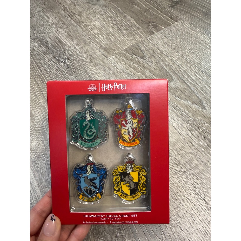 Hallmark Keepsake Harry Potter Hogwarts House Crest 4 Metal Ornaments QSB6331